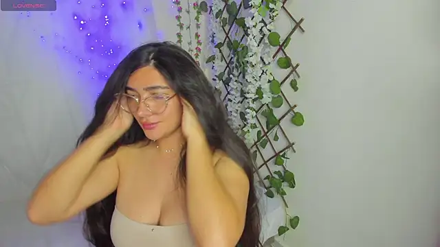 Snapshot of zara41 chatting on June 2026 05:28:02 PM zara41 online show from June 2026 05:28:02 PM