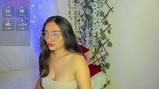 Snapshot of zara41 chatting on June 2026 04:00:02 PM zara41 online show from June 2026 04:00:02 PM