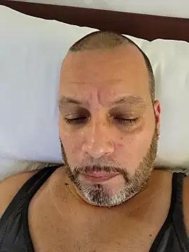 Just2much online show from November 2025 01:06:02 AM