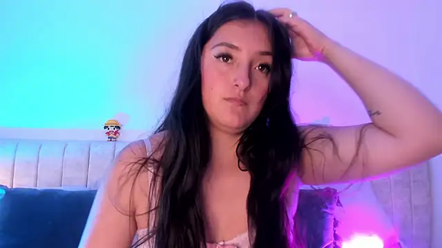 Kathia Morelli online show from February 2025 03:42:02 PM