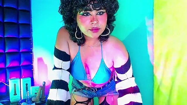 kuromi69 online show from January 2025 12:44:02 PM