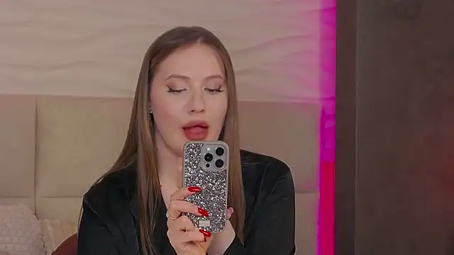 ChloeMarsch online show from January 2025 08:43:01 AM