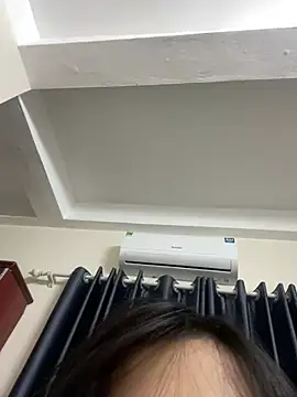 Louis Baby online show from February 2025 11:04:01 AM