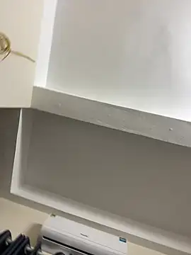 Louis Baby online show from February 2025 05:22:01 AM