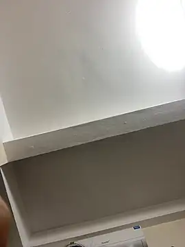 Louis Baby online show from March 2025 05:08:01 AM