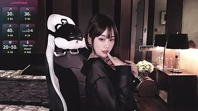 Snapshot of Cartier-__Daji- chatting on June 2026 03:21:02 AM Cartier- Daji- online show from June 2026 03:21:02 AM
