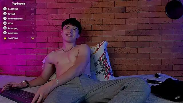 Ares Dickson online show from December 2024 09:11:01 AM