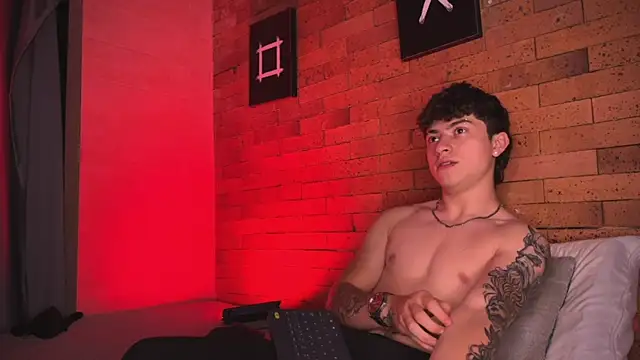 Ares Dickson online show from March 2025 08:48:01 AM