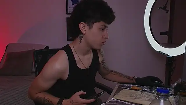 Ares Dickson online show from September 2025 06:40:02 PM