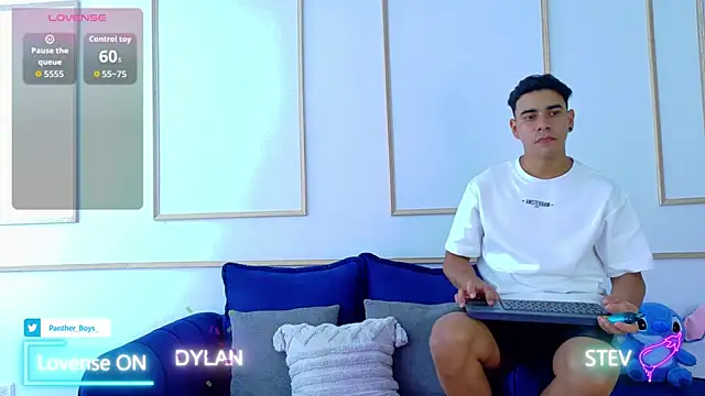 Mackenzzie 777  online show from September 2025 02:40:01 PM