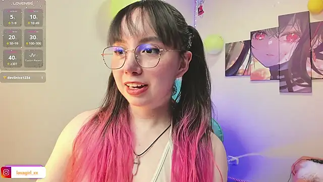 Snapshot of Julieta_cott chatting on March 2026 12:41:02 AM Julieta cott online show from March 2026 12:41:02 AM