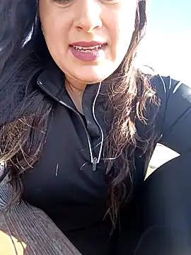 GatitaXD27 online show from February 2025 12:57:02 PM