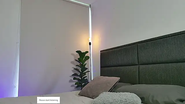 lady ni  online show from November 2025 12:48:02 PM