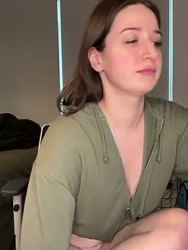 nerdynina online show from February 2025 08:22:01 PM