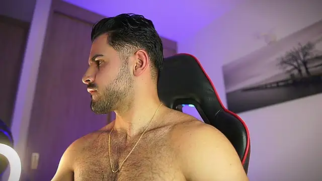 Snapshot of Rick__Smith153 chatting on December 2024 04:36:02 AM Rick Smith153 online show from December 2024 04:36:02 AM