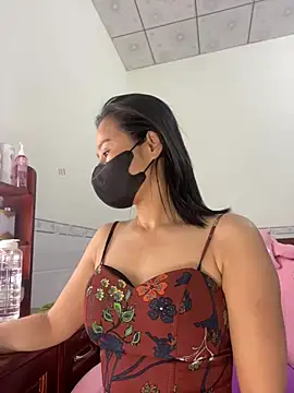    Erin    online show from April 2026 02:11:02 AM