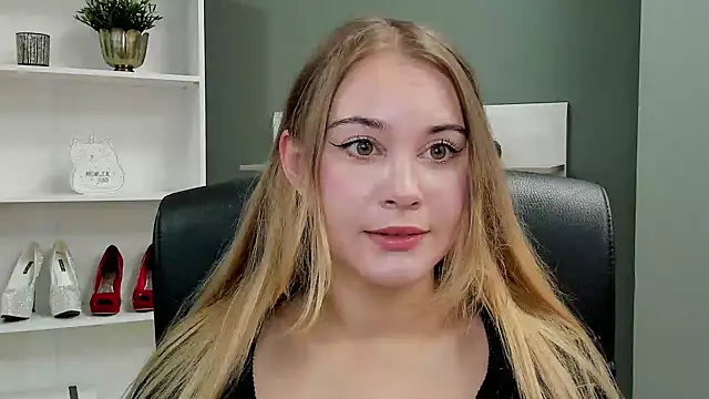 kitty valeria online show from September 2025 06:37:02 AM