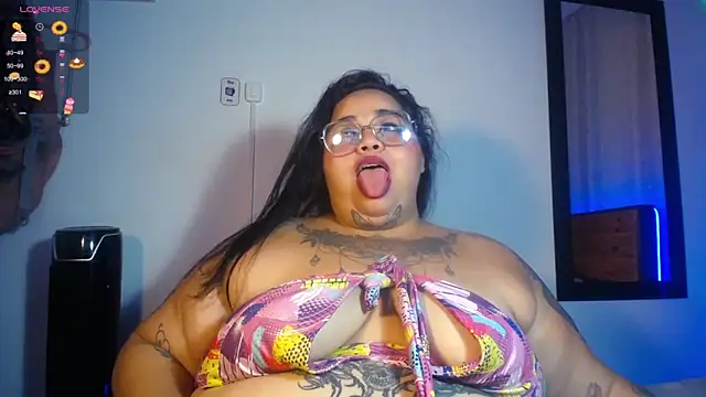 VeronikCuhubby online show from February 2025 11:11:02 PM