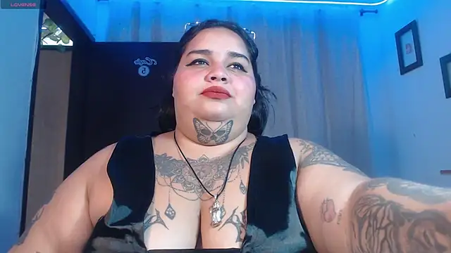 VeronikCuhubby online show from March 2025 12:29:01 PM