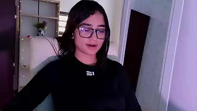 thalia 066 online show from December 2024 04:38:01 PM