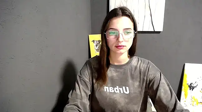 lady olivia  online show from February 2025 04:48:01 PM