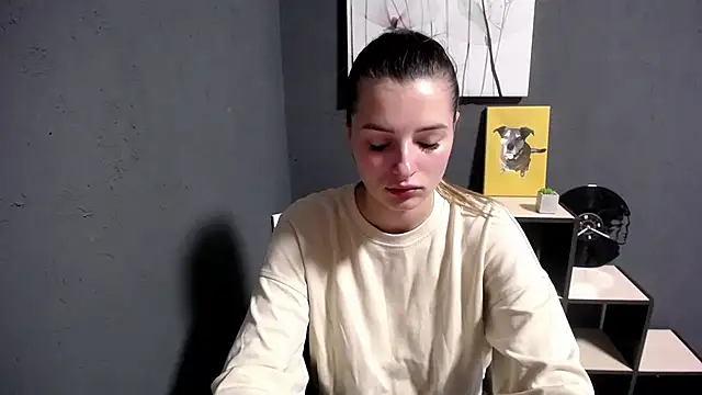 lady olivia  online show from October 2025 04:59:02 PM