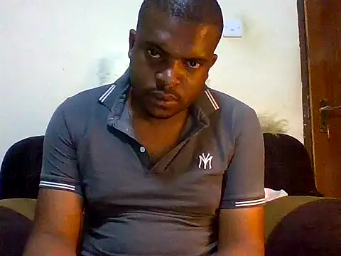 lui cuuty online show from October 2025 12:18:02 AM