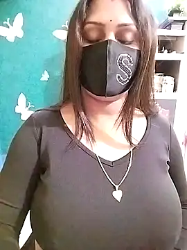 Snapshot of Riya_Sexy_Baby chatting on December 2024 01:17:01 AM Riya Sexy Baby online show from December 2024 01:17:01 AM