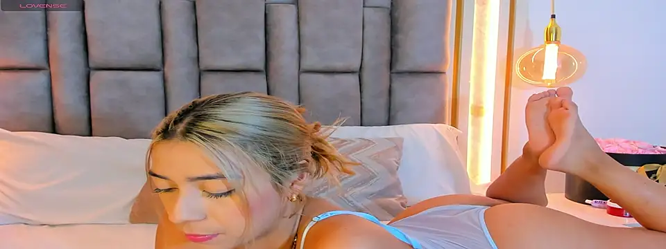 elianabrown online show from April 2026 12:55:02 AM