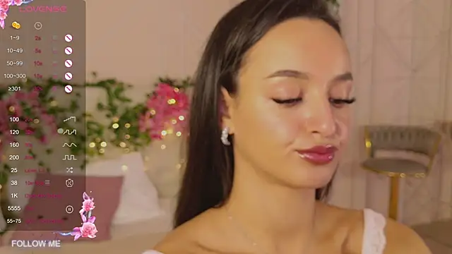 Lolly Neal online show from September 2025 05:11:01 AM