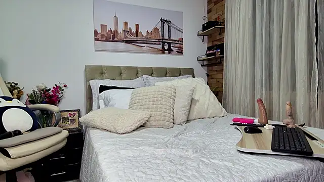 Snapshot of yanella_fire chatting on March 2025 10:55:01 AM yanella fire online show from March 2025 10:55:01 AM