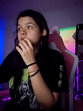 azumiichan online show from March 2025 04:23:02 AM