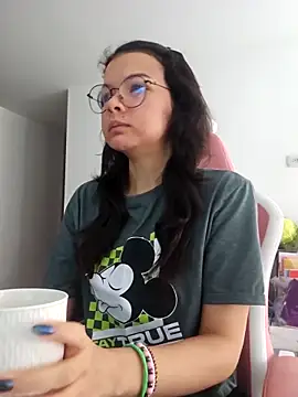 azumiichan online show from March 2026 02:28:01 PM