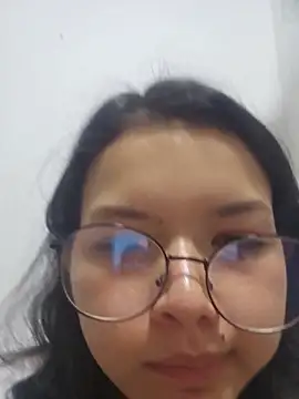 Snapshot of azumiichan chatting on June 2026 05:30:02 PM azumiichan online show from June 2026 05:30:02 PM