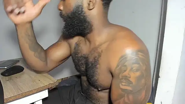 Snapshot of Freedom_24 chatting on November 2025 09:25:02 PM Freedom 24 online show from November 2025 09:25:02 PM