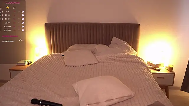 Snapshot of arielbell_ chatting on November 2025 07:08:02 AM arielbell online show from November 2025 07:08:02 AM