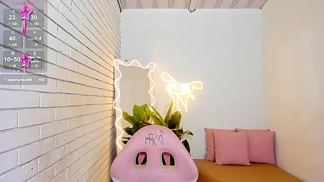 Chiara tay online show from February 2025 10:22:02 PM