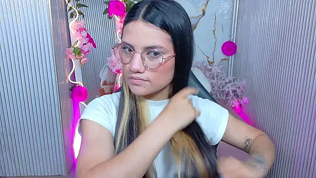 Chiara tay online show from June 2026 11:41:01 AM