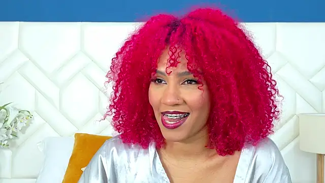 RubyRossel online show from April 2026 12:39:01 PM