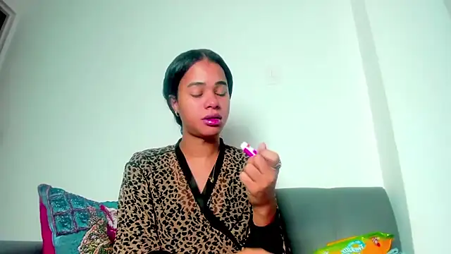 meghanSusexx online show from December 2025 02:28:01 AM