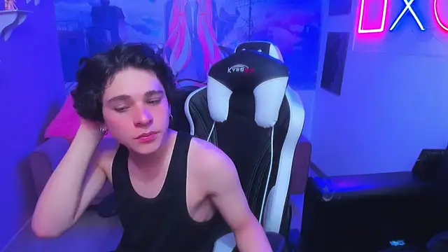 Luke Howland online show from December 2024 07:18:01 AM