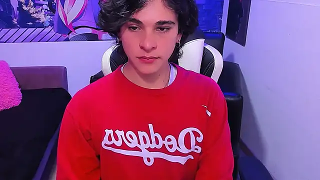 Luke Howland online show from January 2025 11:34:02 PM