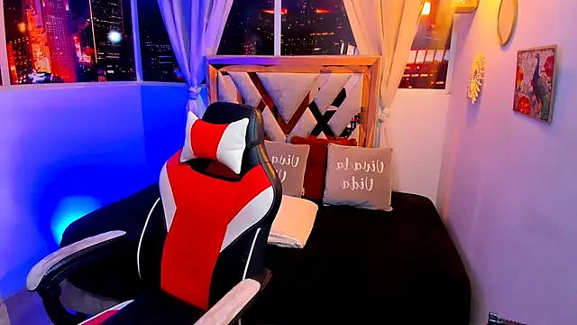 Luke Howland online show from January 2025 09:16:01 PM