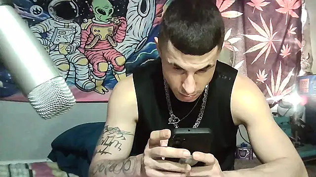 --D-a-D-D-y- online show from October 2025 09:37:01 PM