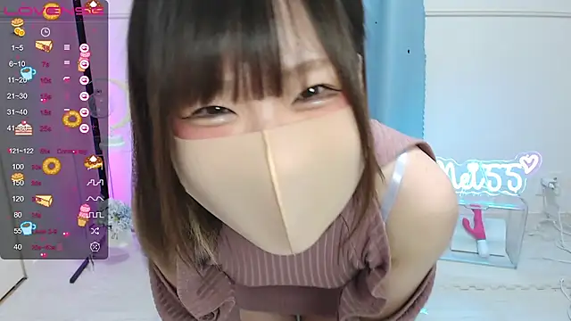 Snapshot of MEI--55 chatting on February 2025 09:10:01 PM MEI--55 online show from February 2025 09:10:01 PM