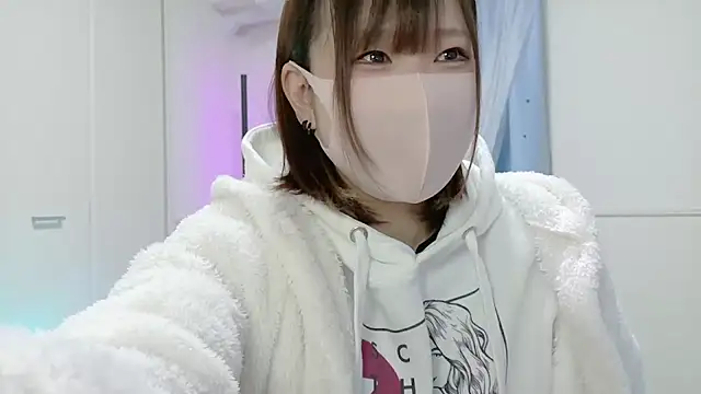 Snapshot of MEI--55 chatting on February 2025 09:16:01 AM MEI--55 online show from February 2025 09:16:01 AM