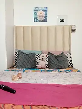 Snapshot of charmainexxx chatting on January 2026 10:57:02 PM charmainexxx online show from January 2026 10:57:02 PM