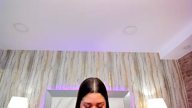 SophiaLaurens online show from February 2025 10:09:01 PM