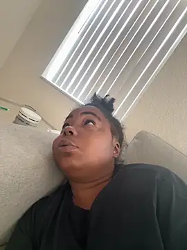 JCCaramelbarbie1 online show from September 2025 02:38:02 PM