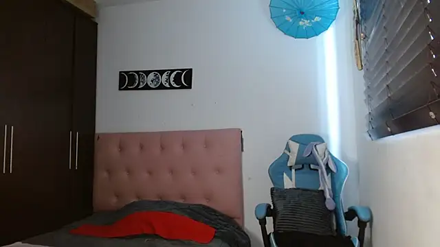 TokioStar online show from January 2025 12:52:01 PM